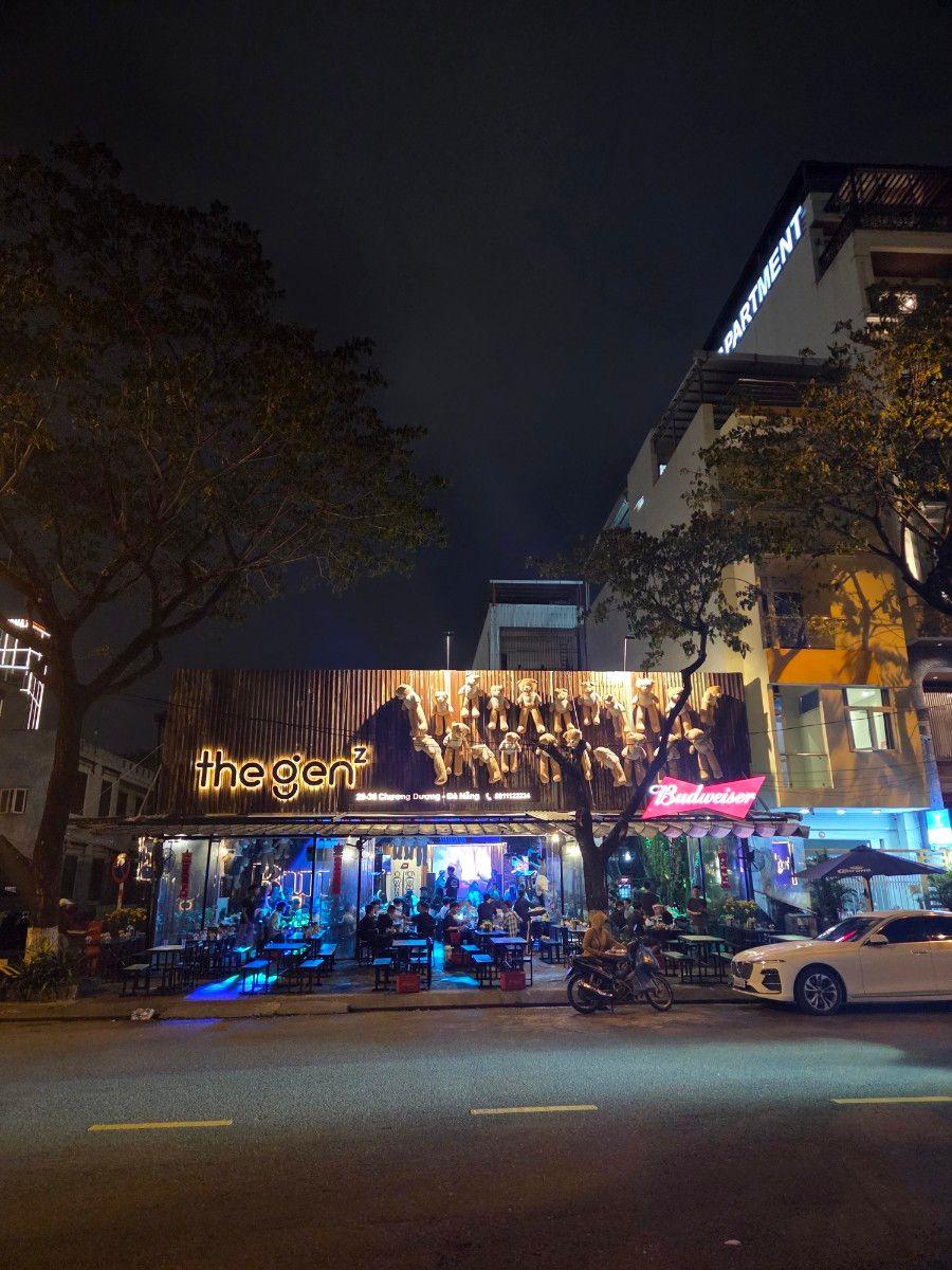 다낭 헌팅 포차 ( 더겐지 )